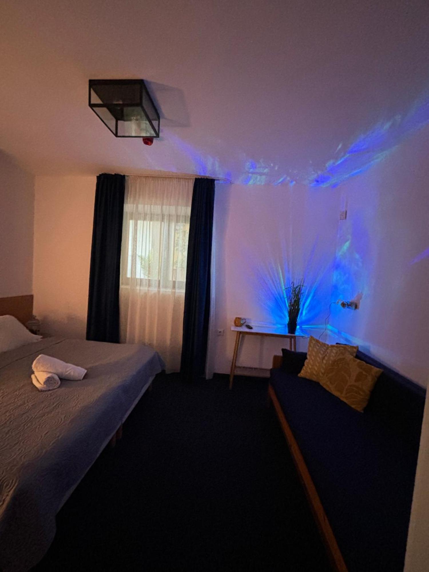 Hotel Sziget23 à Ábrahámhegy Extérieur photo