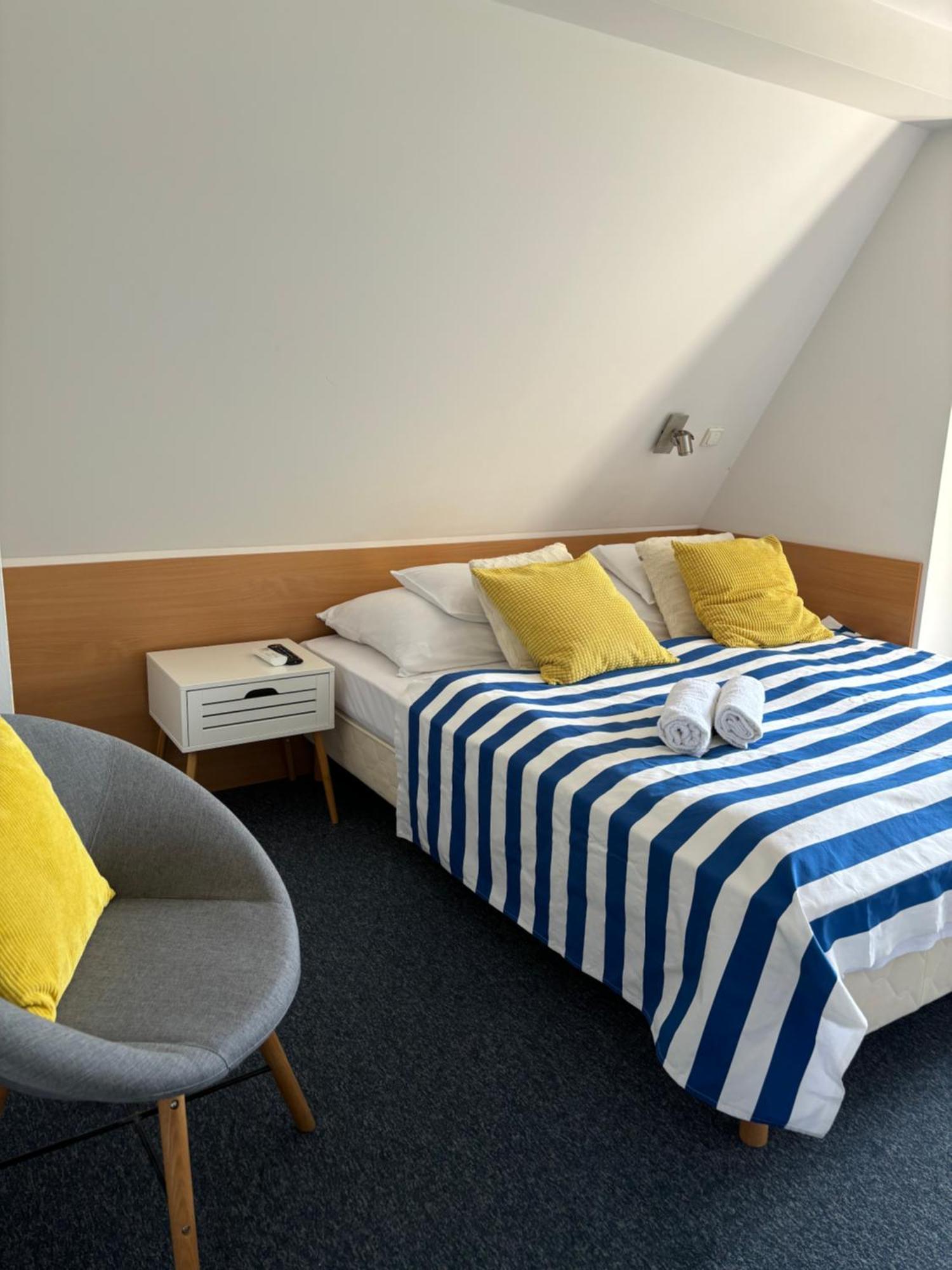 Hotel Sziget23 à Ábrahámhegy Extérieur photo
