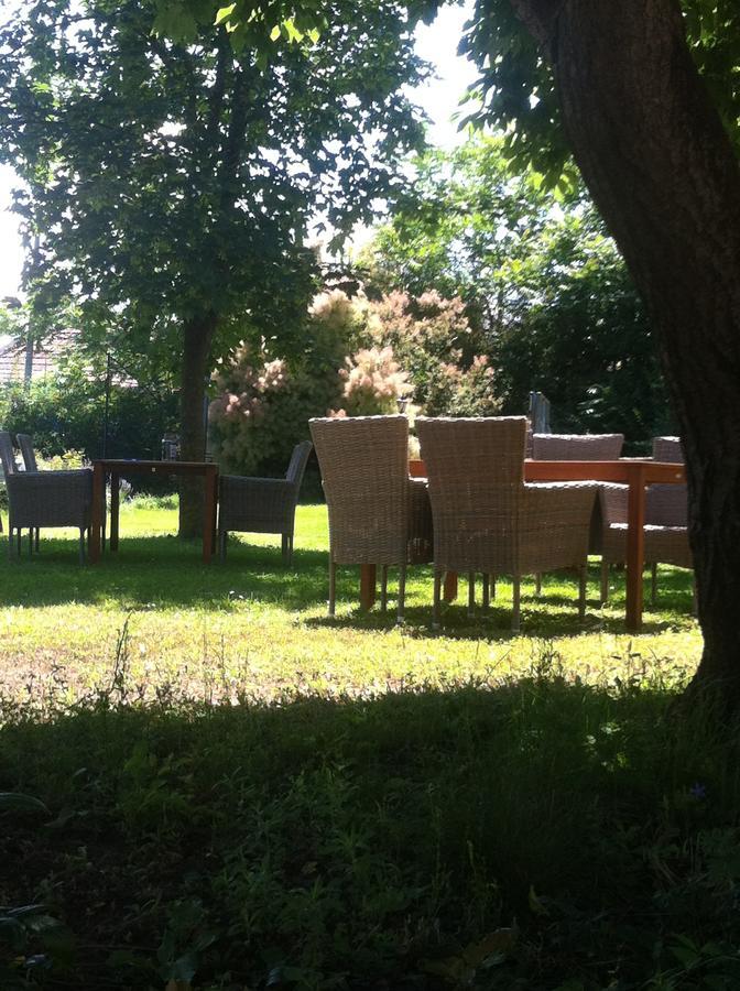 Hotel Sziget23 à Ábrahámhegy Extérieur photo